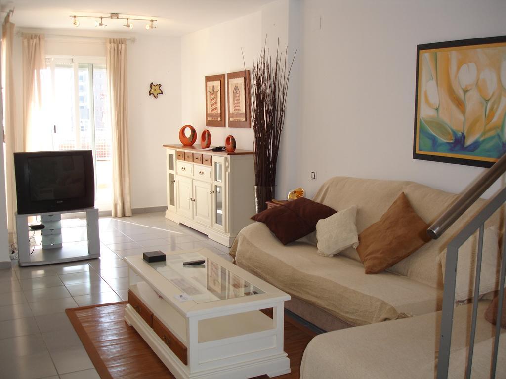 Villamarina Apartments - Zand Properties 베니돔 객실 사진